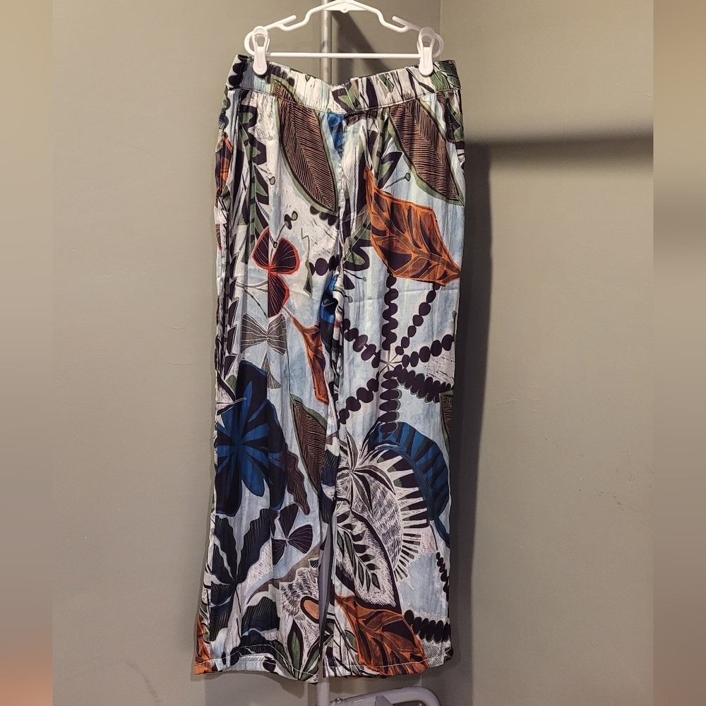 Philosophy Tropical Leaf Print Wide Leg Satin Pull On Pants, Size M, Multi